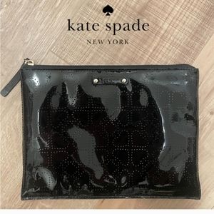 LIKE NEW Kate Spade Metro Spade Zip Pouch, Black Perforated hearts